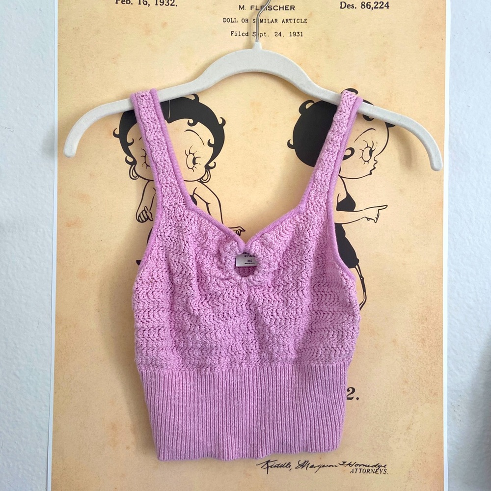 Ambercrombie and Fitch pink knit tank top
